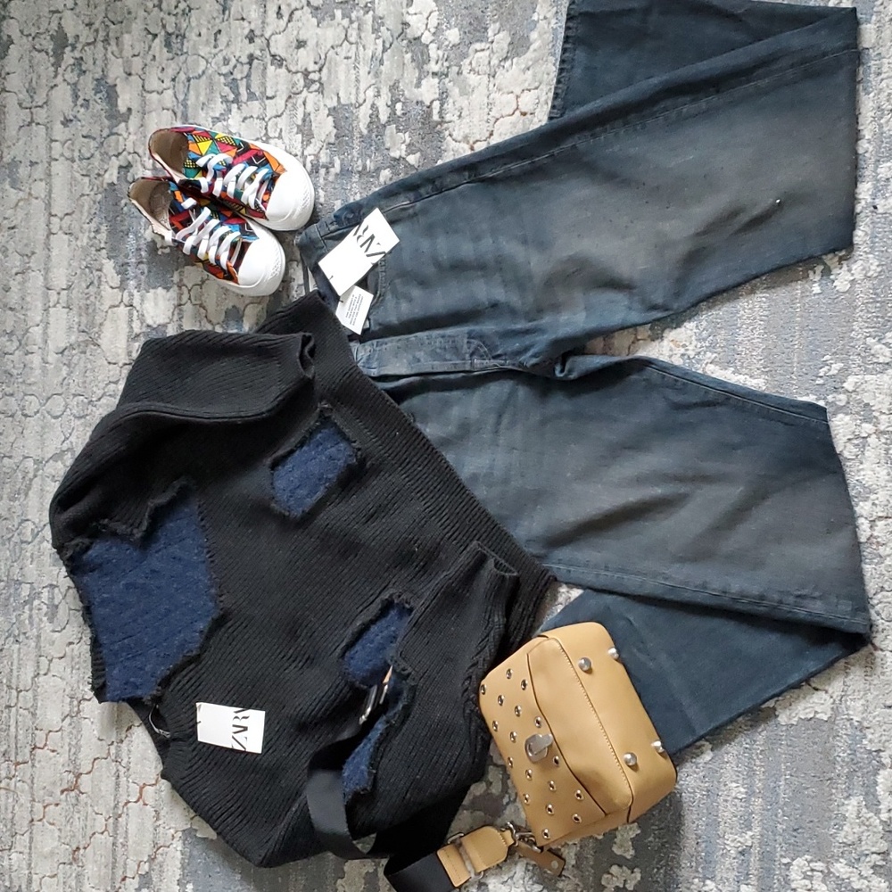 ZARA The Loose Fit Jeans Size 6